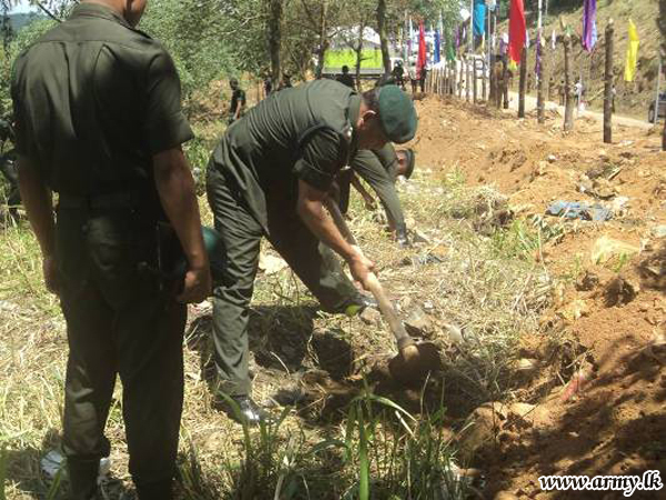 SFHQ-C Troops Assist in National Tree Planting & Clean Temple
