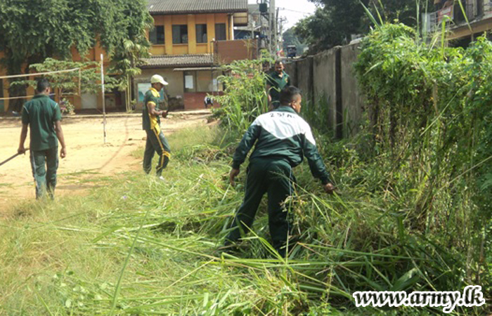 SFHQ-C Troops Conduct 'Shramadana'