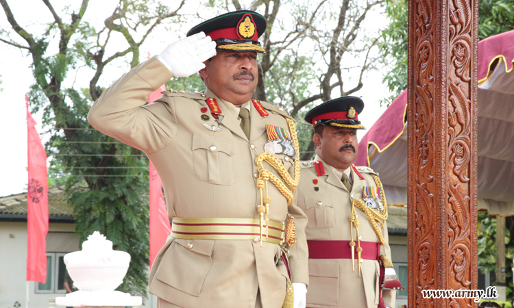 Retiring Major General Dias Accorded Military Salute