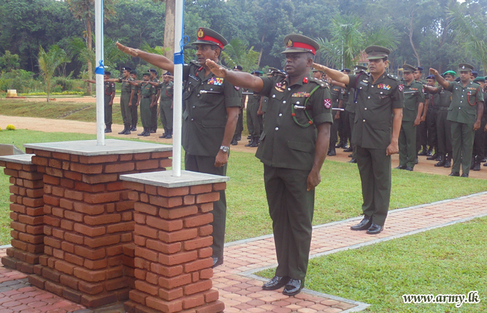 SFHQs, Divisions and Brigades Greet the New Year