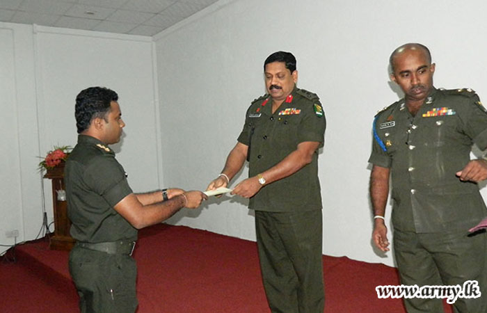 21 Junior Officers Complete Staff Duties Training Programme