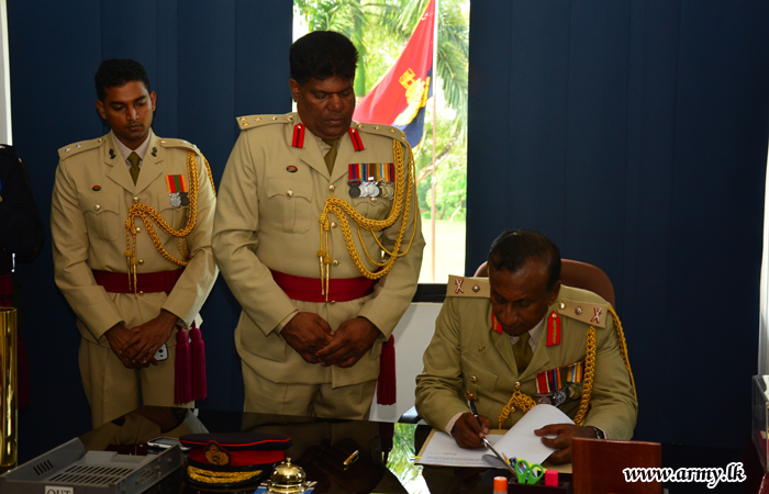 Gunners Welcome their New Colonel Commandant