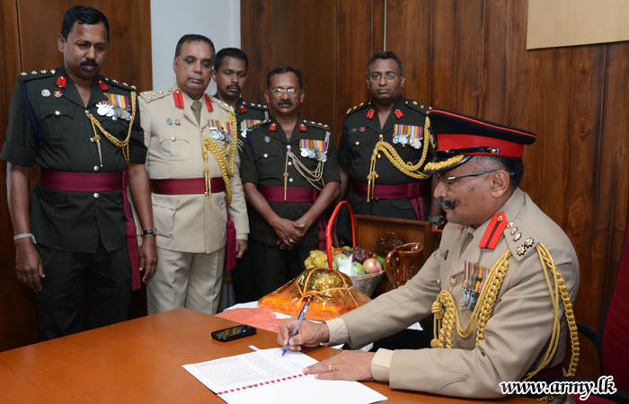 New CES Colonel Commandant Takes up Duties
