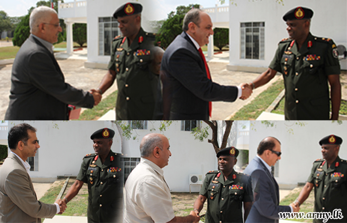 Ambassadors of Gulf Cooperation Council Call at SFHQ-J