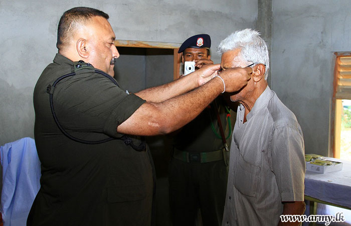 Engineer School Organizes Eye Clinic at Thunkama