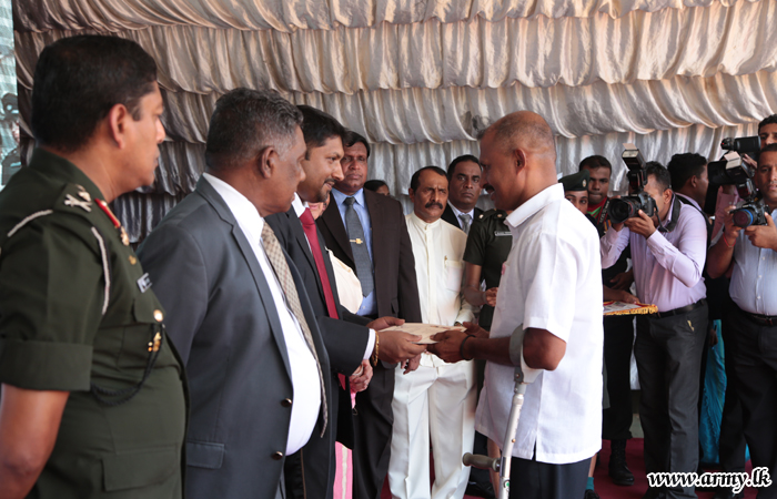 Panagoda Ceremony Distributes One More Segment of Virusara Privilege Card