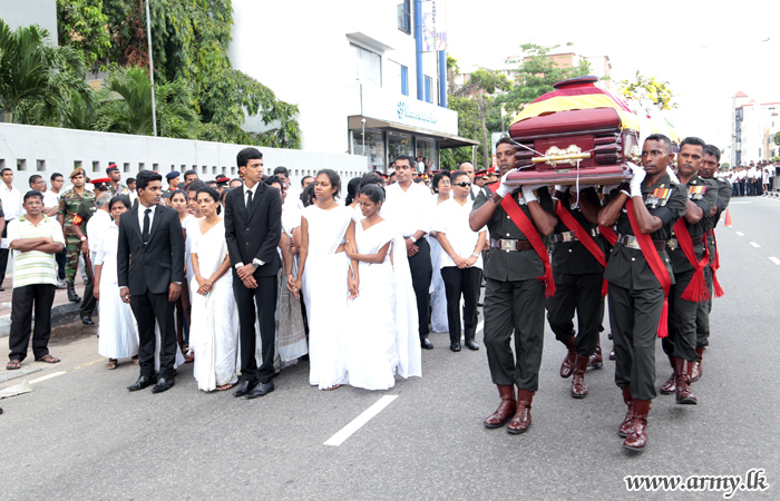 Major General Manawaduge's Funeral Held with Military Honours
