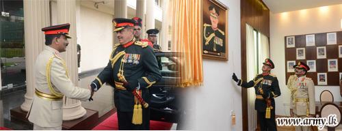 Field Marshal Sarath Fonseka's Portrait Unveiled at Commander's Office