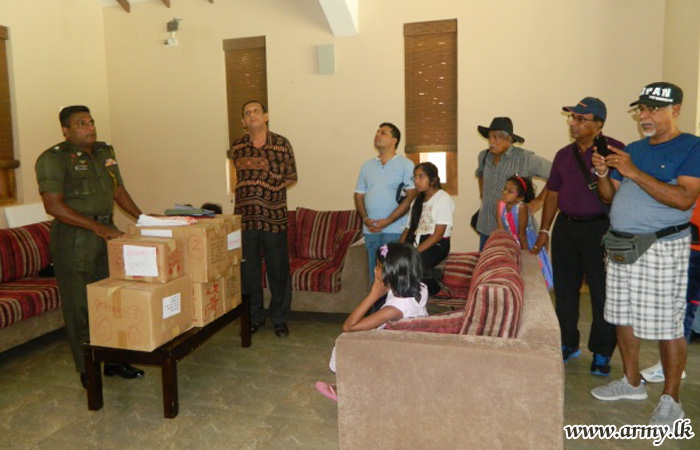 War Heroes at 'Abimansala 3' Awarded Gift Parcels