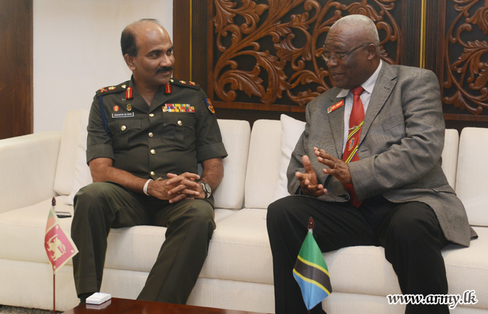 Delegation from Tanzania's NDC Learns More About SL Army