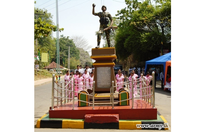 Hasalaka War Hero's 25th Death Anniversary Commemorated at Hasalaka & Elephant Pass Memorial