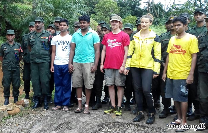 19 SLNG 'Good Samaritans' after 14 hr Ordeal in 'Saptha Kanya' Rescue Five Tourists