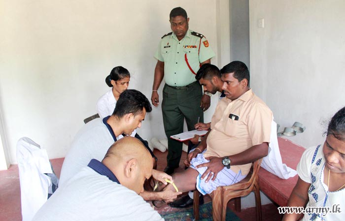 Artificial Limbs Given Free to Kilinochchi Civilians