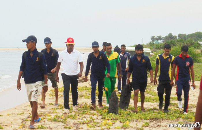 Army Troops Assist Undergrads' 'Beach March'