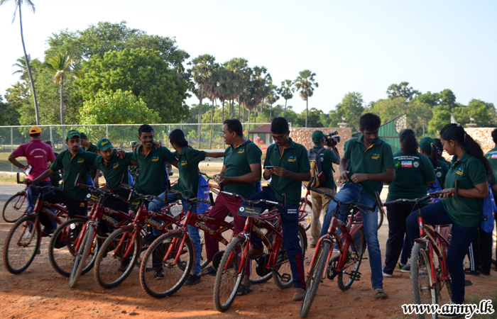 Army Troops Support 'Youth Yathra -“ 2016'