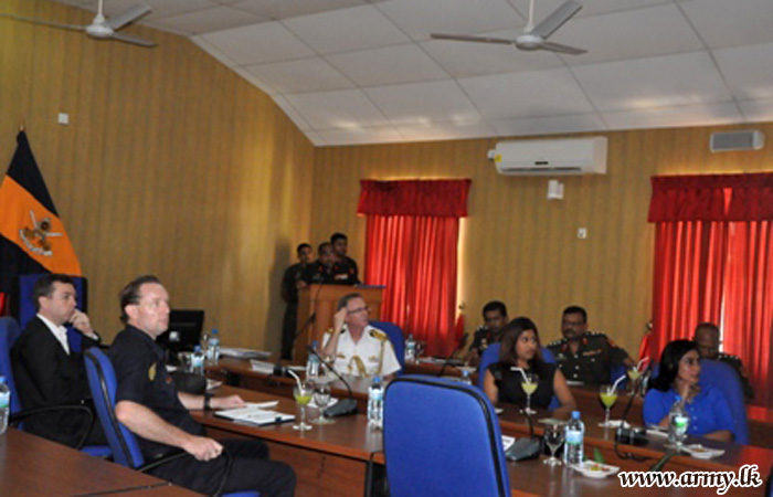 Australian Delegation Visits SF-KLN