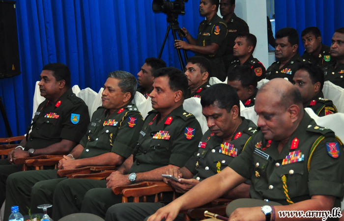 Middle Grade Officers Learn More at Maduruoya Seminar