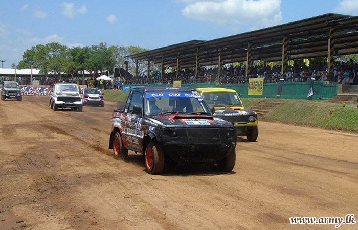 'Walawa Supercross' Sprang with Huge Crowds