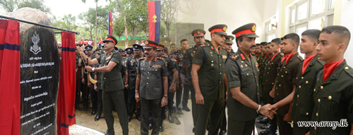 Commander Fulfills His Promise to the SLE Regimental Headquarters