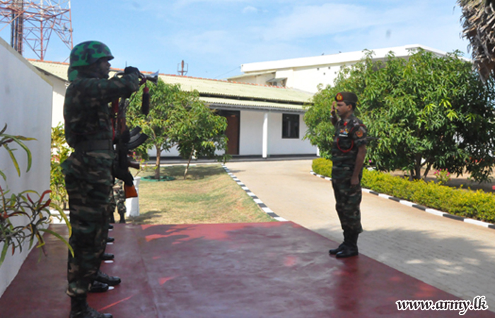 Kilinochchi Commander Visits 66 Division