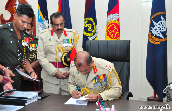 New Log Command Assumes & the Outgoing One Hands Over Office