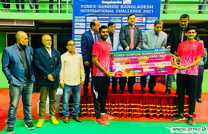 Army Badminton Players Win 'Yonex Sunrise Bangladesh International Challenge 2021 (Men's Double) Championship
