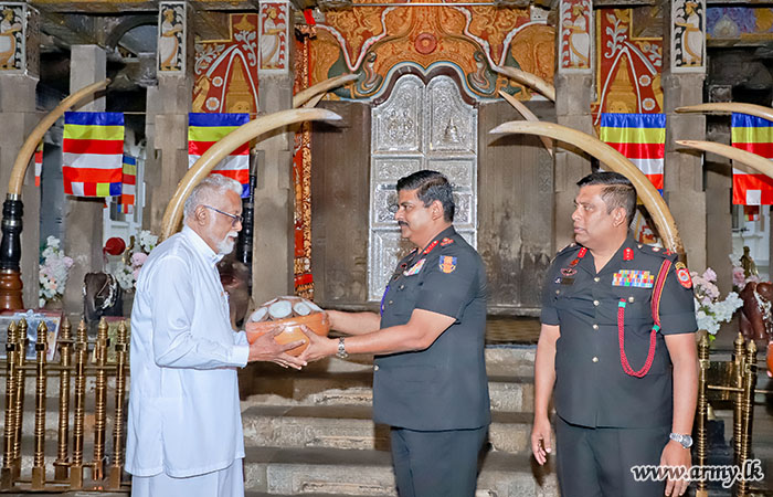 Army Chief Presents Army-Processed Copra for Dalada Perahera Illuminations