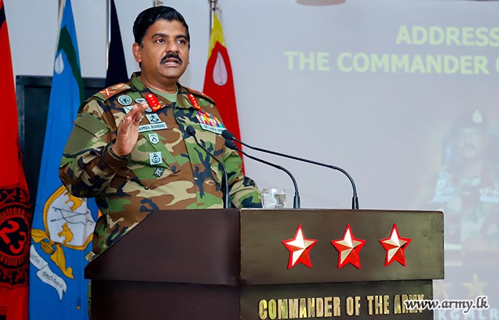 Commander of the Army Visits Security Force Headquarters – East