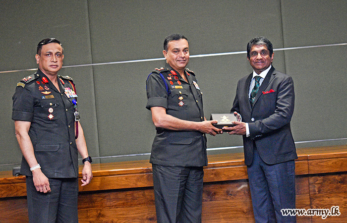 Lecture on ‘Human Factor’ Enlightens Army Officers on Leadership and Decision-Making
