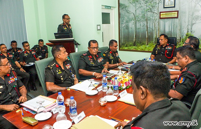 යුද්ධ හමුදා නියෝජ්‍ය මාණ්ඩලික ප්‍රධාන ගේ ප්‍රධානත්වයෙන් යක්කල රණවිරු ඇපරල් ආයතනයේ කළමනාකරණ මණ්ඩල රැස්වීම පවත්වයි