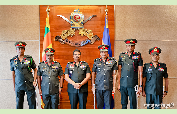 Promotions Granted to Senior Officers of the Army in Line with the 76th Army Day