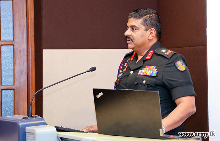Army Chief Delivers Commander's Lecture at National Defence College