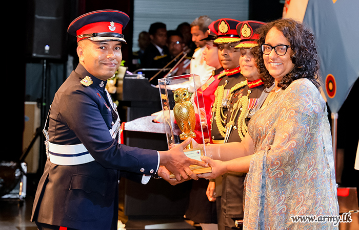 Army Chief Attends the Graduation Ceremony of DSCSC Course No-19