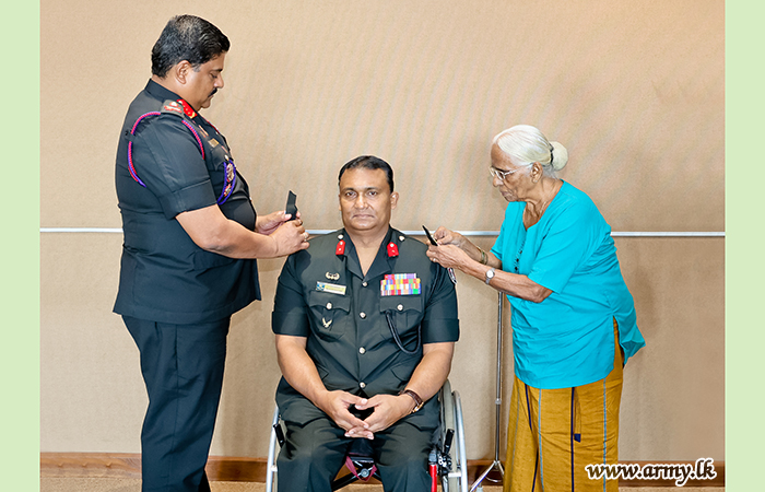 යුද්ධ හමුදාධිපතිතුමන් මේජර් ජෙනරල් නිලයට උසස්වීම් ලැබූ ජ්‍යෙෂ්ඨ නිලධාරි වෙත සුභ පැතුම් පිරිනමයි