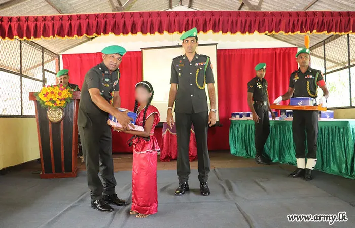 12 வது கஜபா படையணியின் ஒருங்கிணைப்பில் பாடசாலை உபகரண நன்கொடை