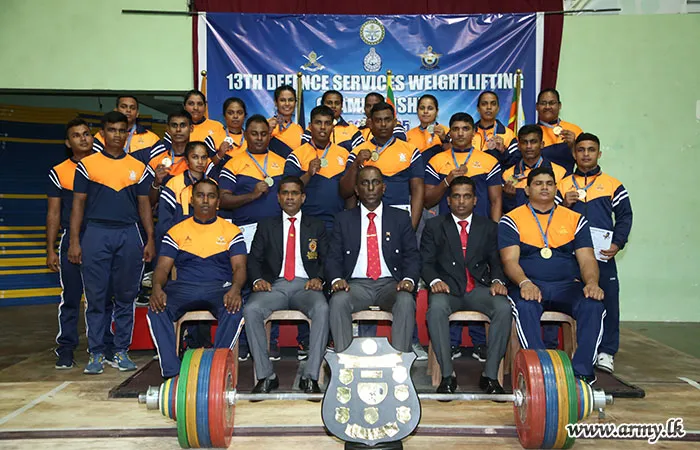 2024/2025 ආරක්‍ෂක සේවා බර ඉසිලීමේ ශූරතාවලියේදී යුද්ධ හමුදා භටපිරිස් දස