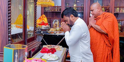 2025 ஆம் ஆண்டுக்கான அரச வெசாக் விழா நுவரெலியாவில் ஆரம்பம்