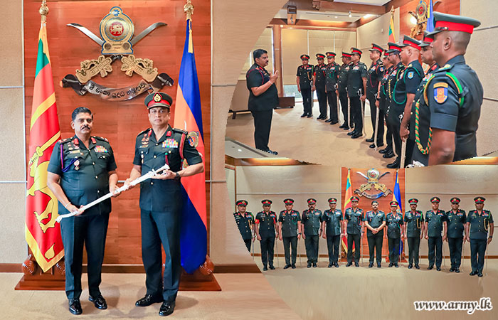 Newly-Promoted Major Generals Receive Symbols of Authority