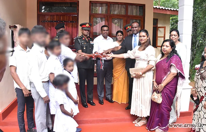 ஹங்வெல்ல ஏழைக் குடும்பத்திற்கு புதிய வீடு