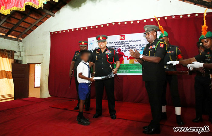 51 පාබල සේනාංකයේ මූලිකත්වයෙන් පරිත්‍යාග වැඩසටහනක්