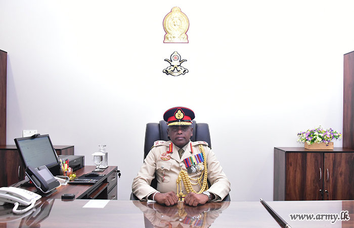 යුද්ධ හමුදා මූලස්ථානයේ නව විධායක ජෙනරාල් රාජකාරි අරඹයි