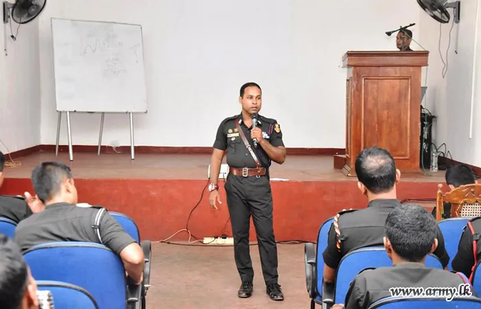 Troops of 22 Infantry Division Conduct a Workshop on Audit Observation