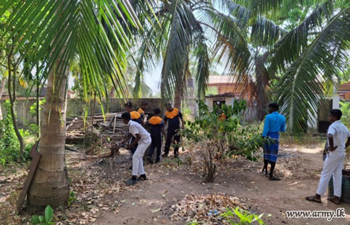 යුද්ධ හමුදා භටපිරිස් දිවයින පුරා ඩෙංගු මර්ධන වැඩසටහන් ක්‍රියාත්මක කරයි
