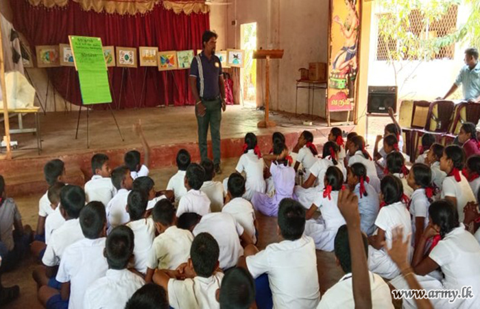 යුද්ධ හමුදා භටපිරිස් දිවයින පුරා ඩෙංගු මර්ධන වැඩසටහන් ක්‍රියාත්මක කරයි