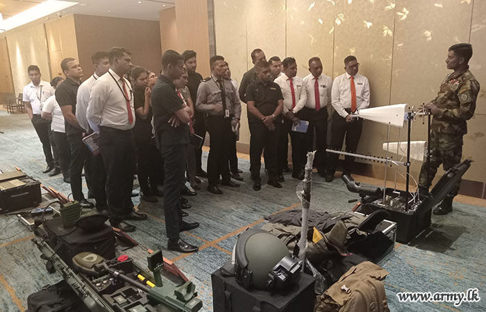 යුද්ධ හමුදාව වෙතින් රසායනික න්‍යෂ්ඨික ජීව විද්‍යාත්මක හා විකිරණශීලී ප්‍රතික්‍රියා පිපිරීම් පිළිබඳ සිවිල් ආරක්‍ෂක ආයතන සාමාජිකයන් දැනුවත් කිරීමේ වැඩසටහනක්