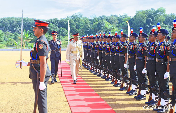 ධූරයෙන් නික්ම යන ශ්‍රී ලංකා යුද්ධ හමුදා ස්වේච්ඡා බලසේනාවේ නියෝජ්‍ය සේන