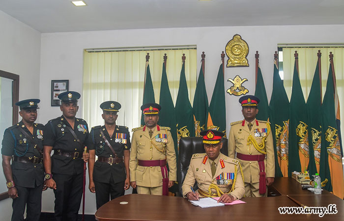 සන්නද්ධ බුද්ධි බලකායේ නව බලකාධිපති ධූරයේ රාජකාරි අරඹයි