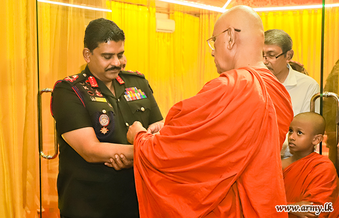 Commander of the Army Visits Embilipitiya Sri Bodhiraja Foundation