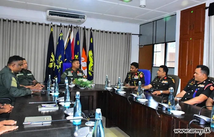 ඇල්ල - වැල්ලවාය බස් රථ අනතුරේ ගලවා ගැනීමේ මෙහෙයුමේ නියැලී සිටි භටපිරිස
