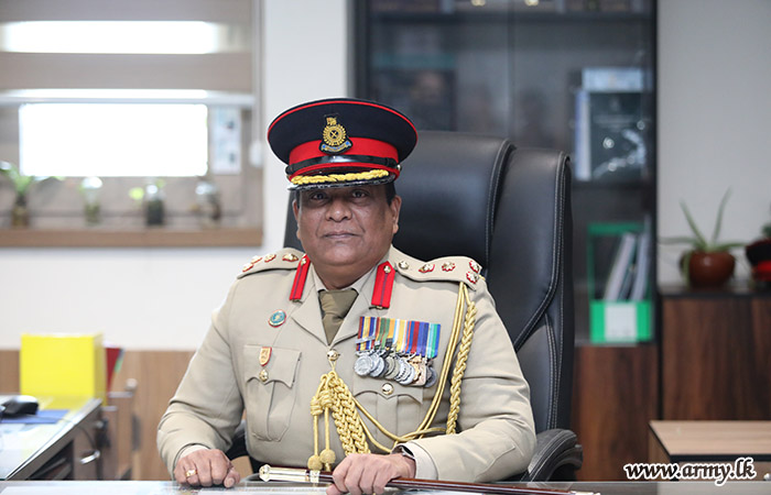 යුධෝපකරණ සේවා අධ්‍යක්‍ෂ සිය ධූරයේ රාජකාරි අරඹයි